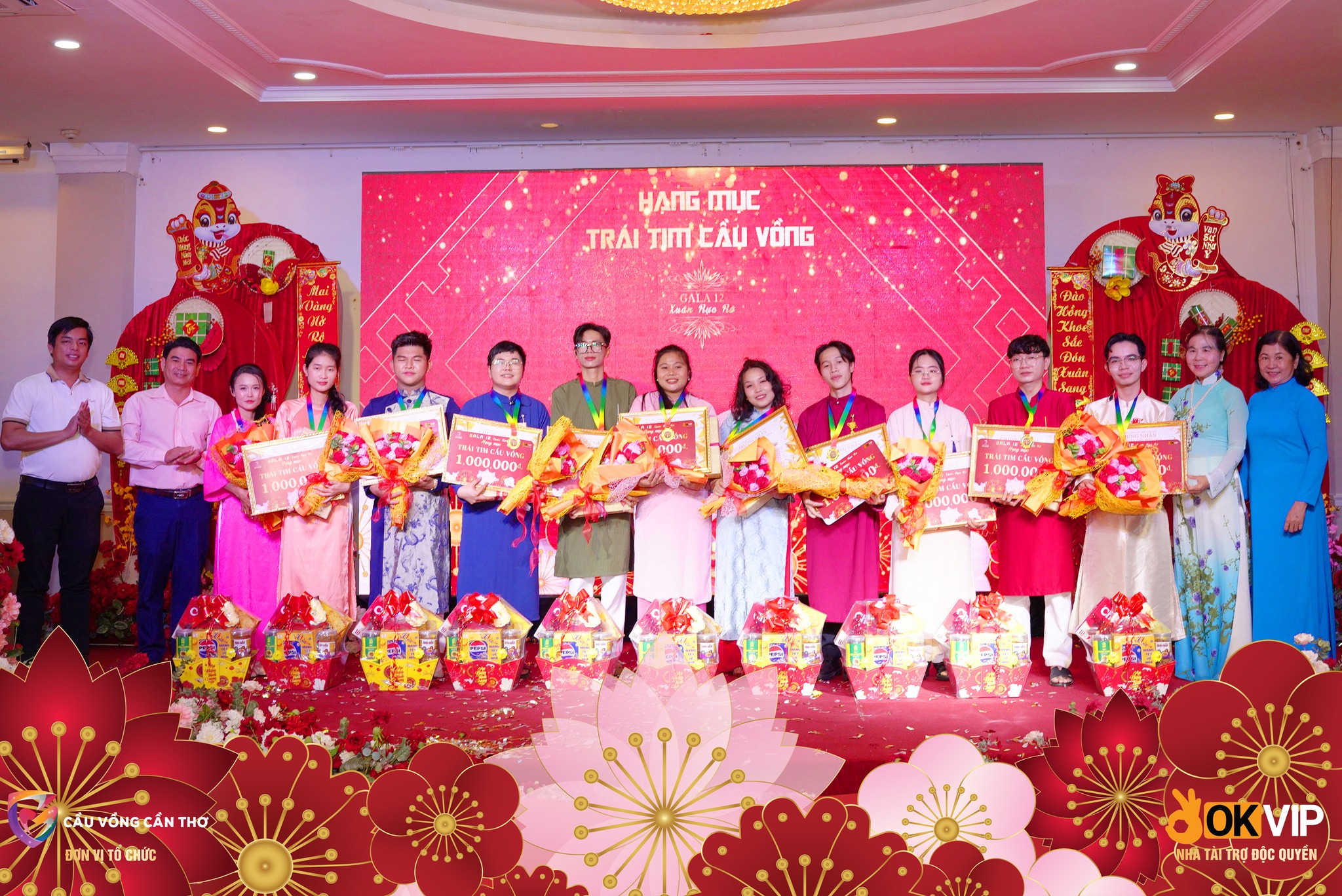 CAC HẠNG MỤC VINH DANH TẠI GALA 12 XUÂN RỰC RỠ
